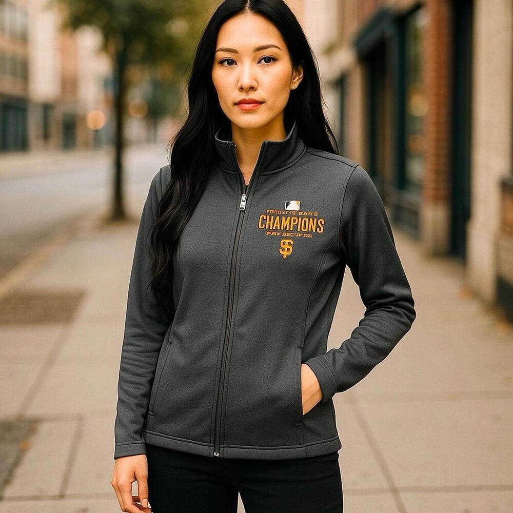 SF Giants Antigua Woman’s 2010-12-14 World Series Champs Full Zip Jacket Medium